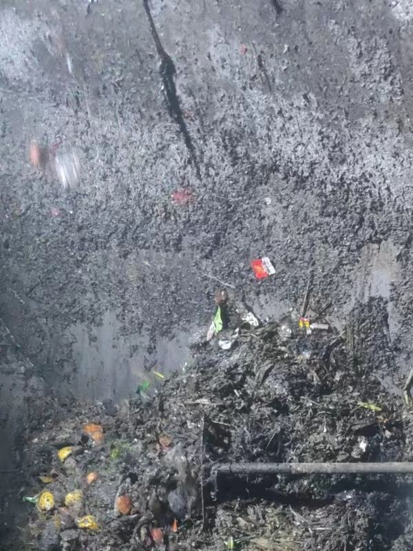 贺兰污水池清理